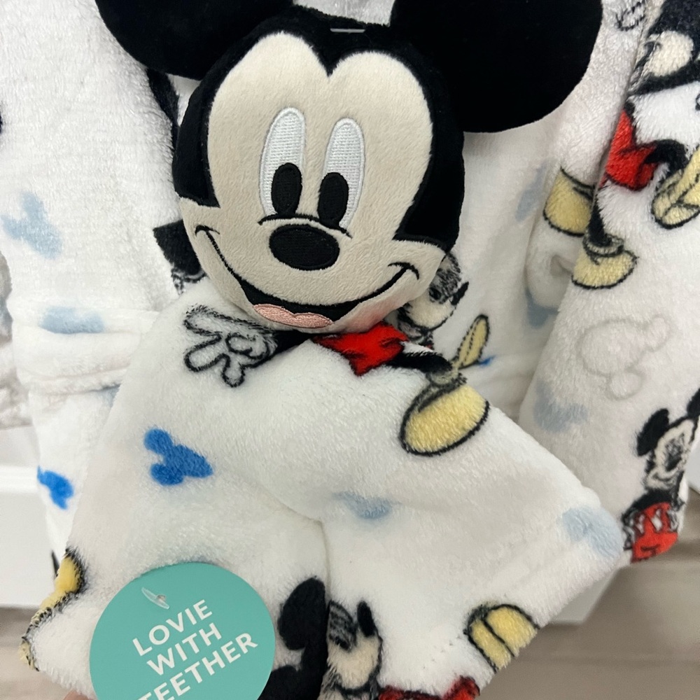 Adorable Mickey Mouse Bath Robe & Teether Set - 3-6 Months! - Picture 3 of 3